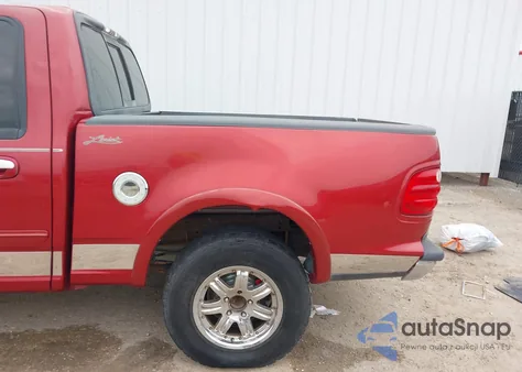 2002 Ford F-150 Lariat/Xlt из США, поврежденный, VIN 1FTRW07L02KD45171